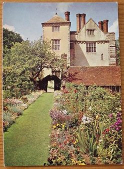 Brocante ansichtkaart Engelse tuin Manor House onbeschreven 3
