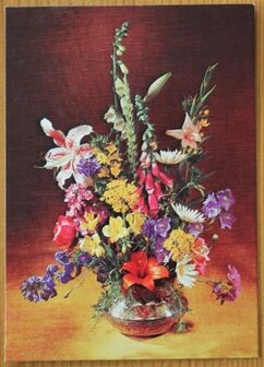 Oude ansichtkaart bont boeket bloemen onbeschreven