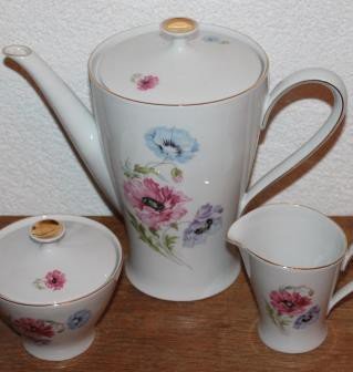 Oude brocante koffie-/theepot pastel anemoontjes