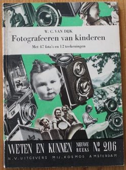 Oud boekje Weten en kunnen, Fotografeeren van kinderen, 1938