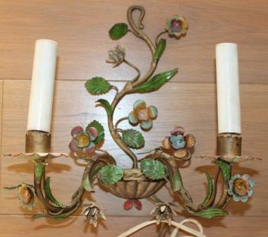 Set oude Franse brocante 2-arms metalen wandlampjes bloemen