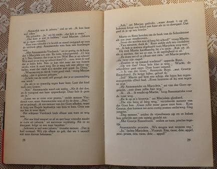 Vintage brocante boek Annemarieke dl 2 De vier heemskinderen 1959