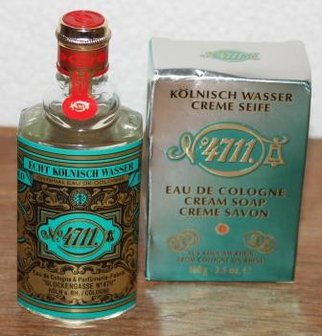 Vintage gift set 4711 eau de cologne &amp; soap 200 years