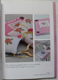Dutch hobby book Homemade gifts (sewing/embroidery), Helen Philipps