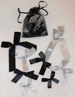 Bows, 8 light gray and black in organza bag, craft material