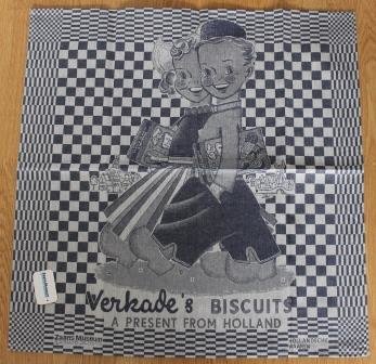 Landelijke blauwe brocante keuken theedoeken Verkades biscuits pompdoek vintage reclame