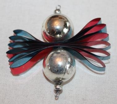 Antieke oude vintage brocante Gablonzer kerstballen engeltjes rood rode blauwe zilveren glazen