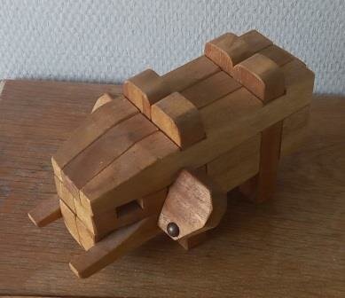 Oude vintage brocante houten speelgoed 3D puzzel olifant wooden puzzle elephant 2