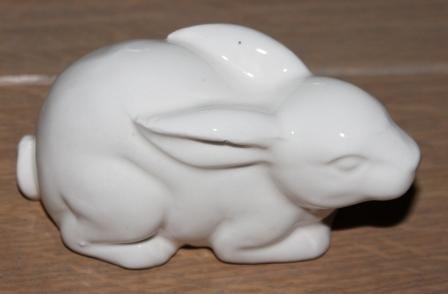 Brocante beeldje konijn, wit