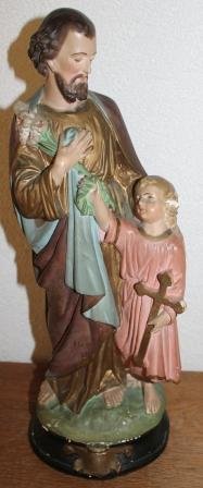 Groot oud brocante heiligenbeeld in pastel