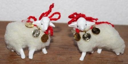Geluksschaapje lammetje schaap Pasen decoratieve vintage brocante sheep Easter decoration 1