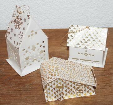 Set van 3 decoratieve papieren huisjes beige met goud