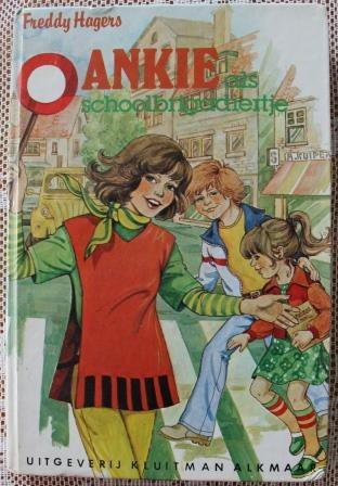 Vintage brocante meisjesboek Ankie als schoolbrigadiertje jr '70