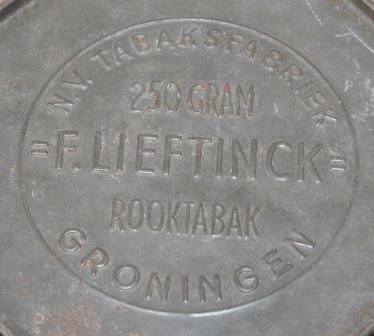 Old vintage brocante octagonal tin F. Lieftinck smoking tobacco green