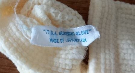 Oude vintage brocante witte beige gebreide kinderhandschoenen childrens gloves knitted boudoir 3