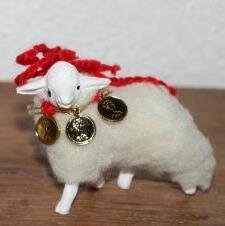 Geluksschaapje lammetje schaap Pasen decoratieve vintage brocante sheep Easter decoration