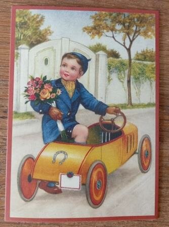 Nostalgische brocante ansichtkaarten vintage jongetje auto bloemen hoefijzer geluk postcard boy flowers car horseshoe luck