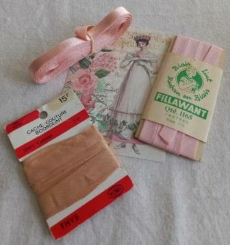 Set oude vintage brocante fournituren roze biais band satijn lint haberdashery pink ribbons